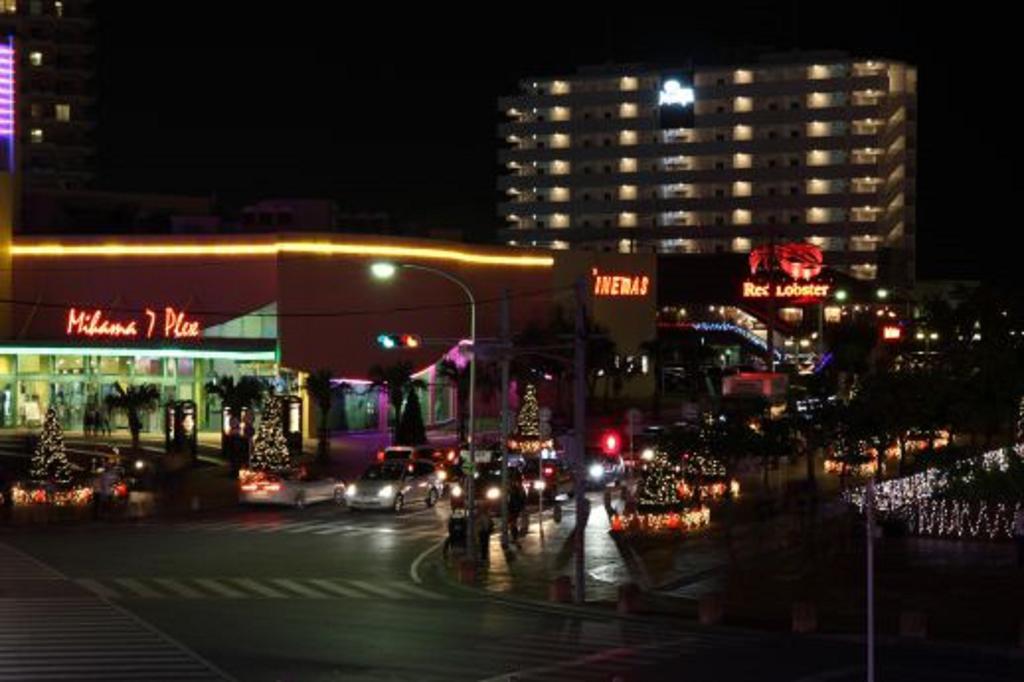 Condominium Hotel Monpa Chatan Exterior photo
